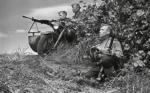 Взято из книги «Курская битва. Огненное лето 1943»  автор Викторов В.В.