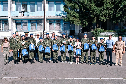 Курские школьники обучились основам пограничной службы в ходе профильной смены «Будем достойны»